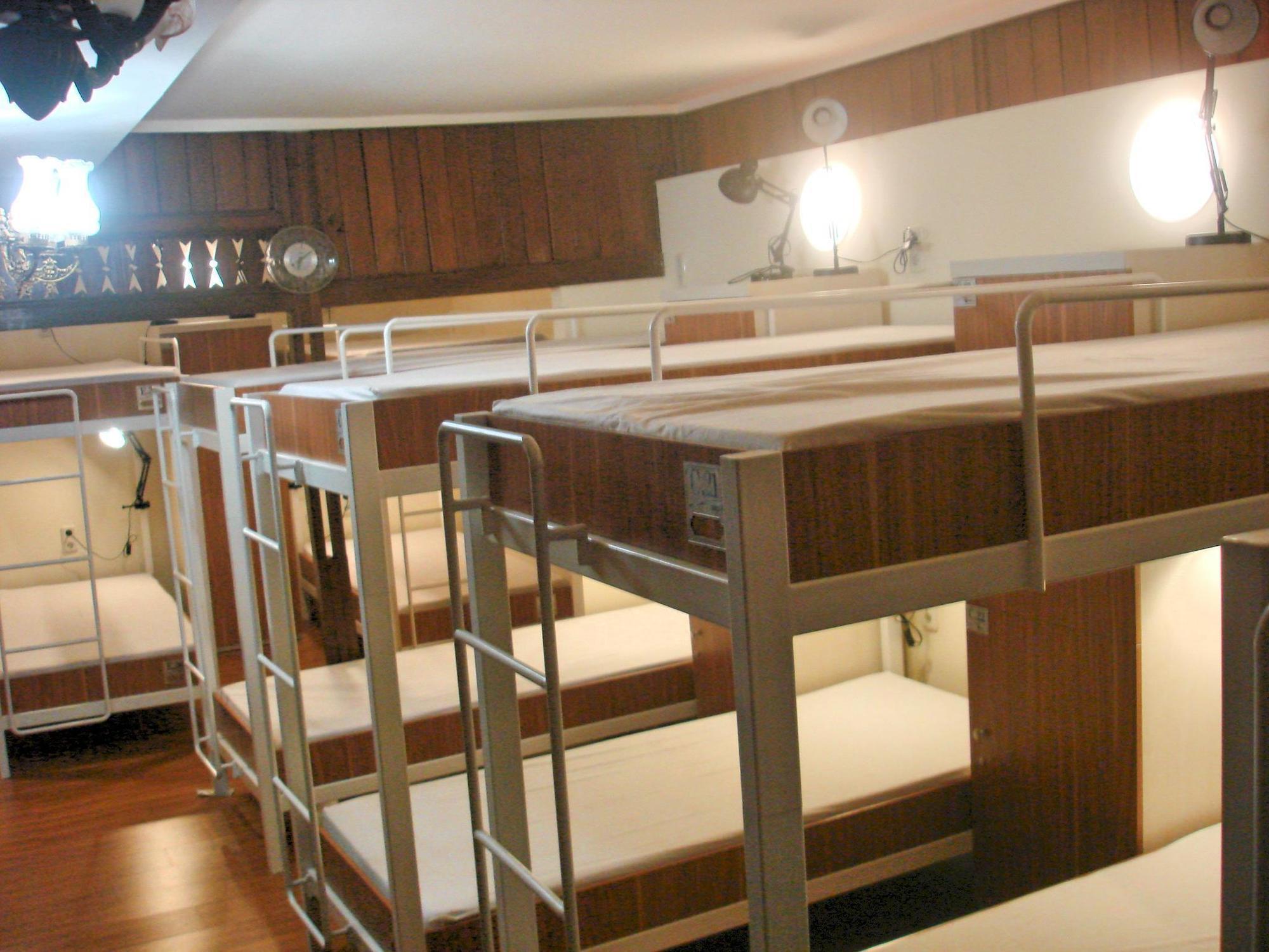 Reddoorz Hostel @ Dago 2 Bandung Exterior foto