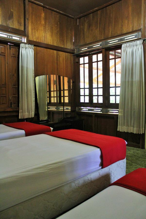 Reddoorz Hostel @ Dago 2 Bandung Exterior foto