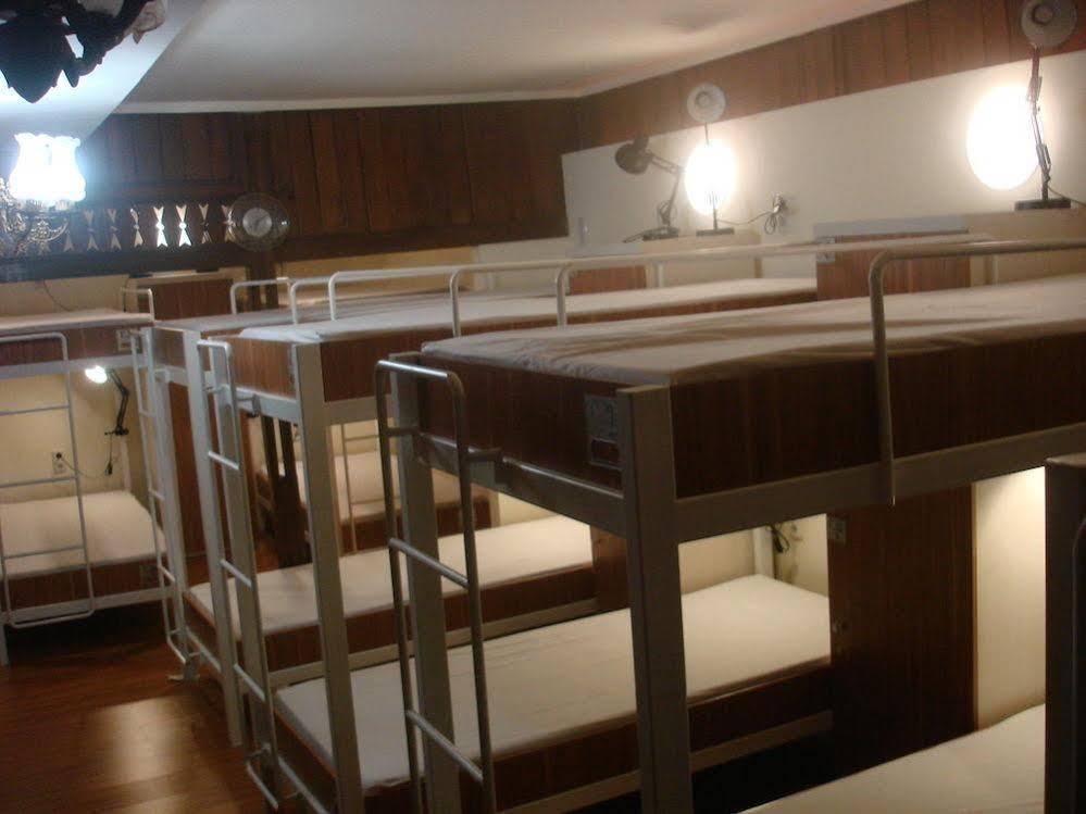 Reddoorz Hostel @ Dago 2 Bandung Exterior foto