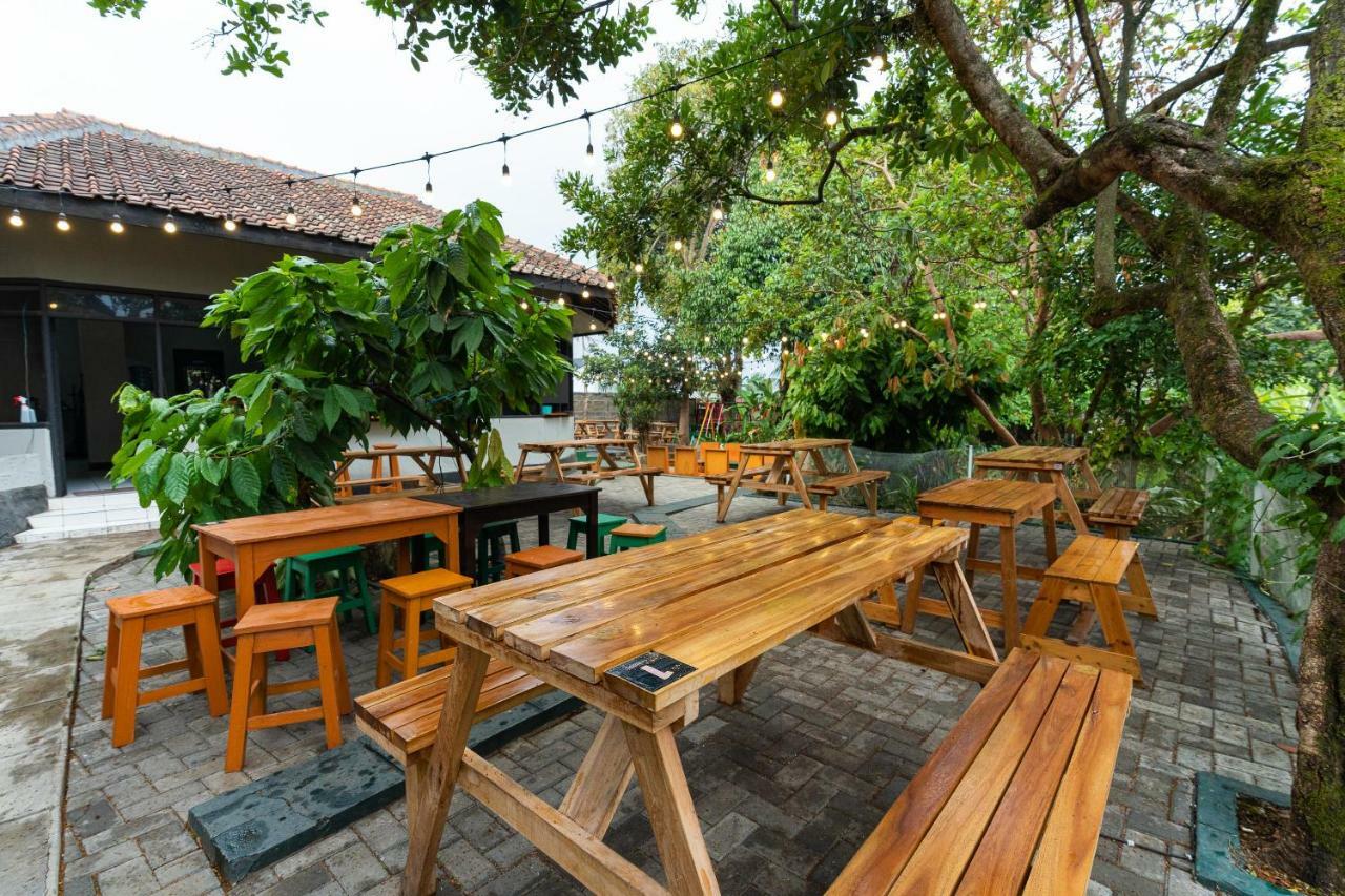Reddoorz Hostel @ Dago 2 Bandung Exterior foto