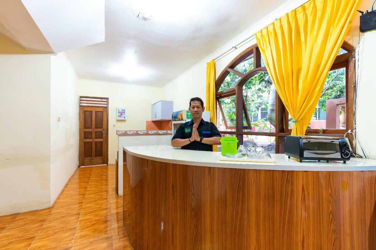 Reddoorz Hostel @ Dago 2 Bandung Exterior foto